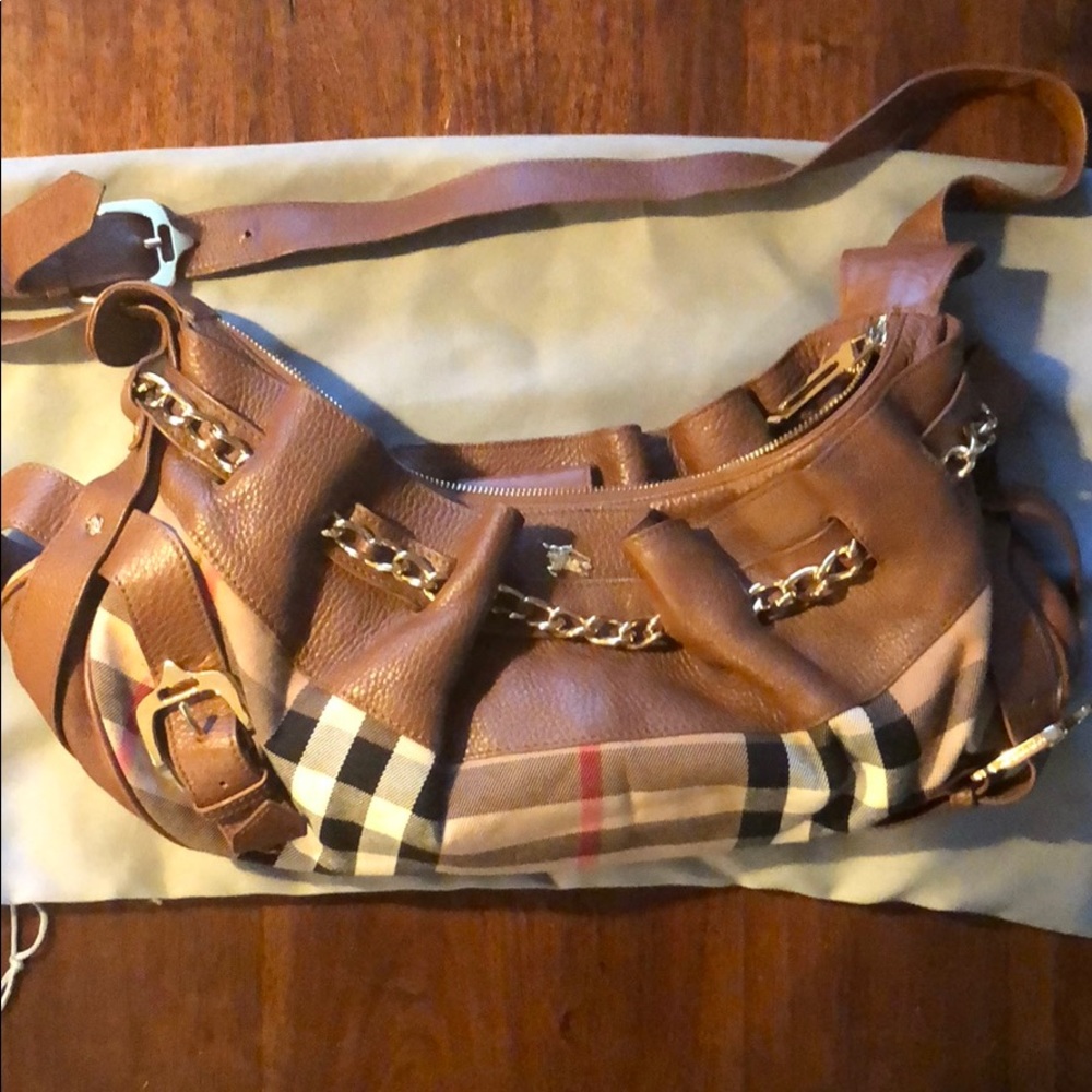 💯 authentic vintage Burberry